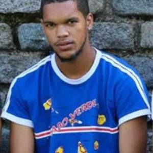 Meet your Posher, Armindo